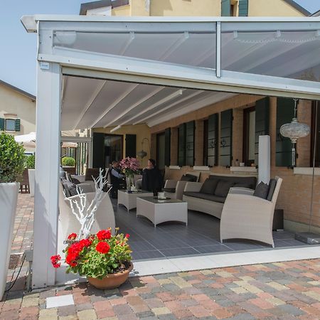 Hotel Venice Resort Airport Тессера Екстер'єр фото