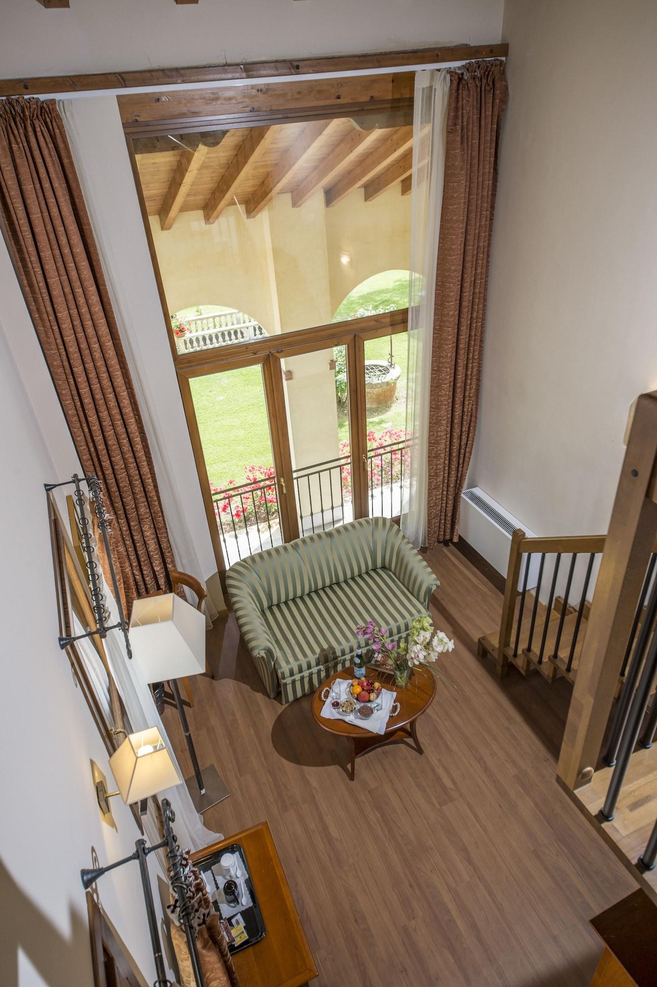 Hotel Venice Resort Airport Тессера Екстер'єр фото