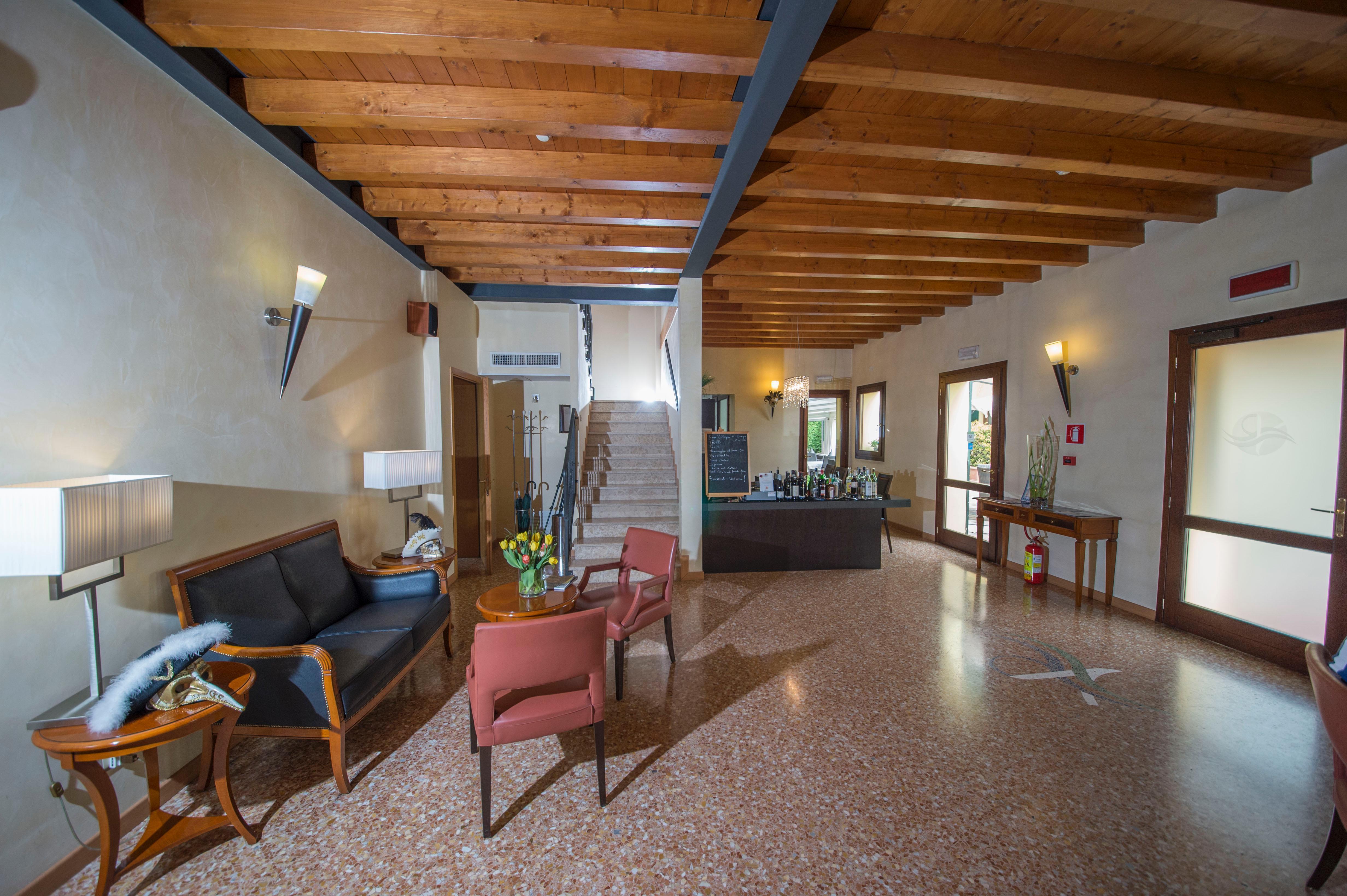 Hotel Venice Resort Airport Тессера Екстер'єр фото