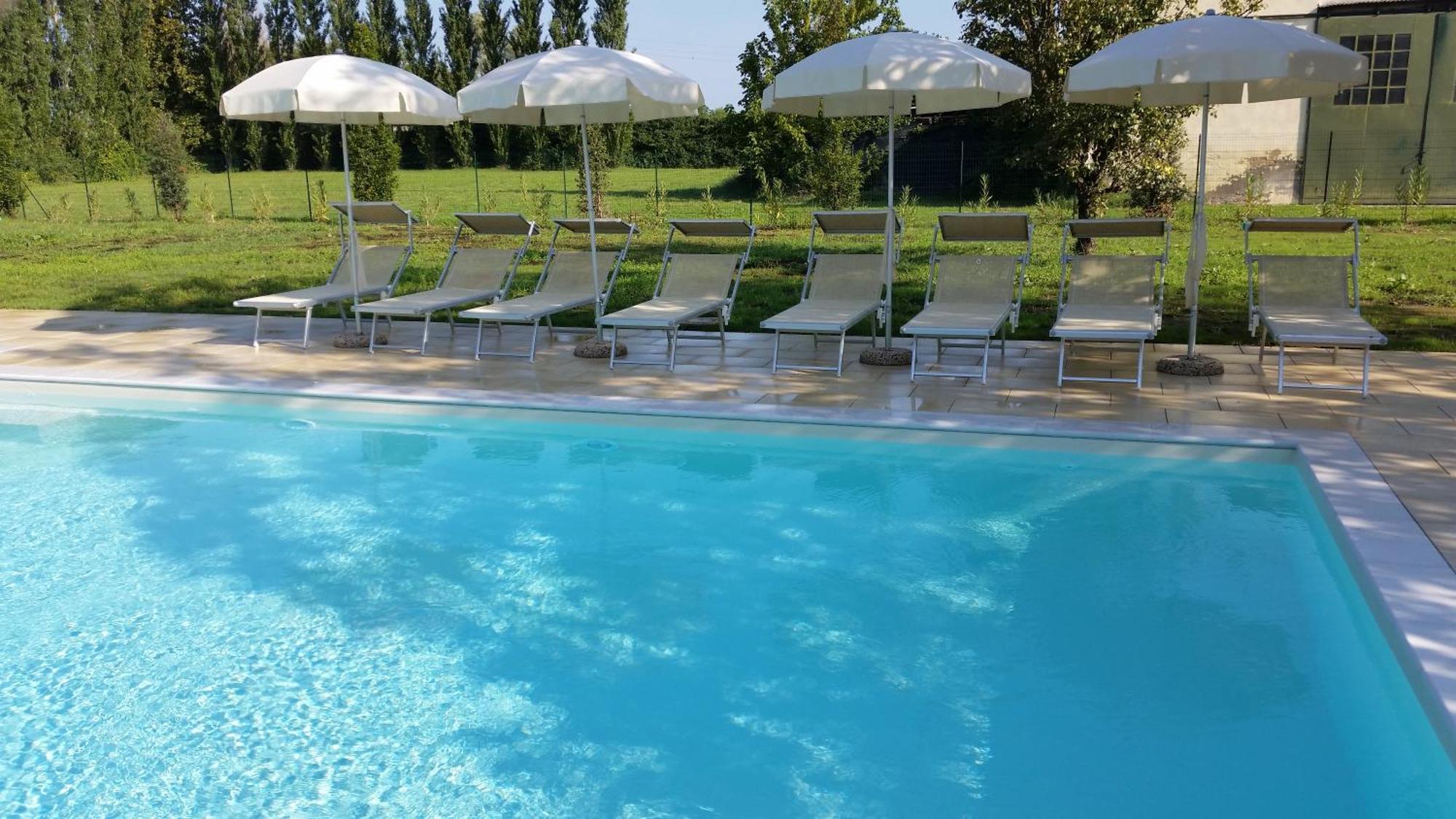 Hotel Venice Resort Airport Тессера Екстер'єр фото