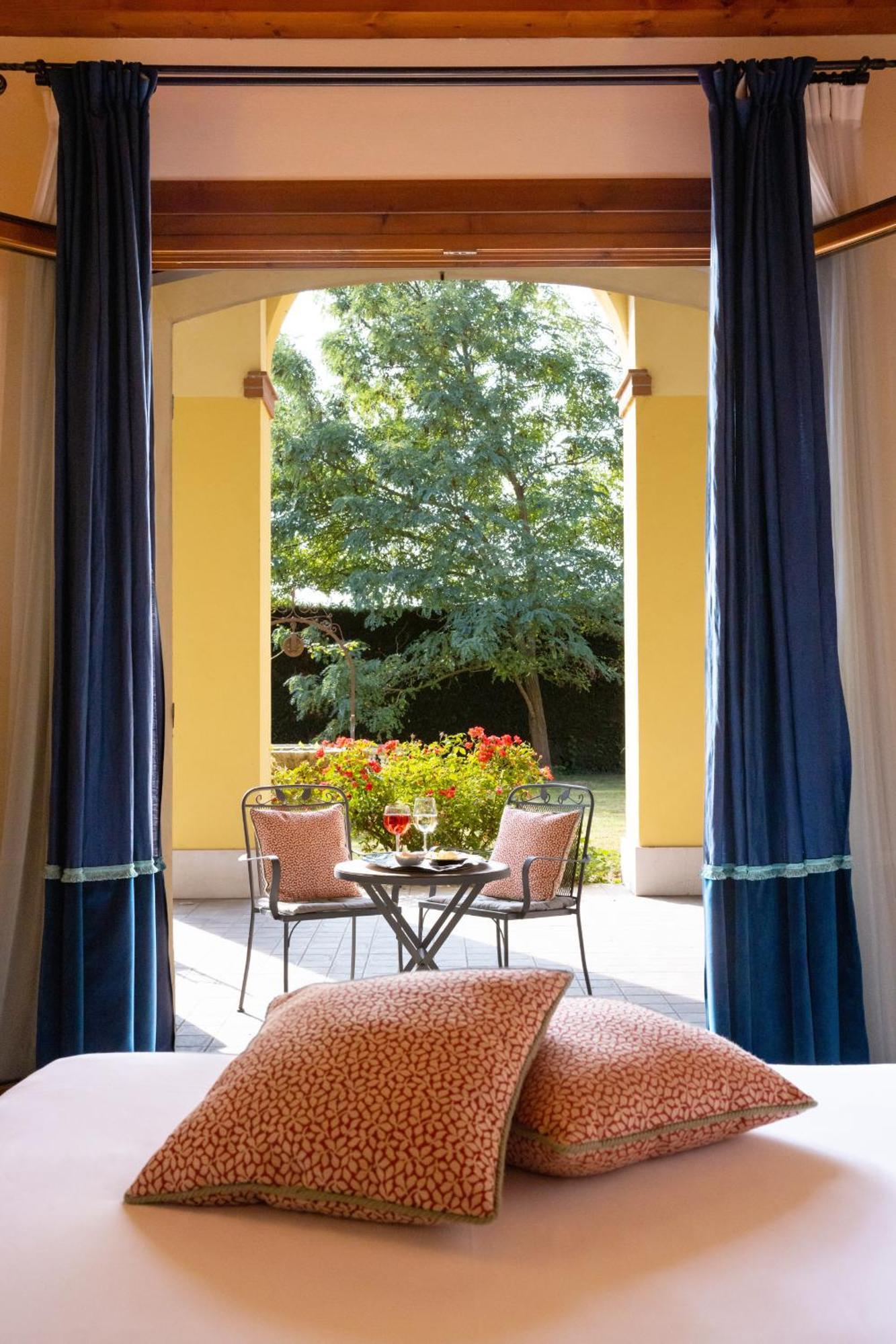 Hotel Venice Resort Airport Тессера Екстер'єр фото