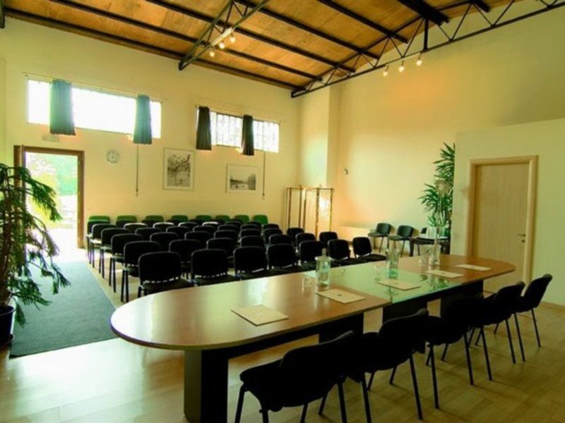 Hotel Venice Resort Airport Тессера Екстер'єр фото